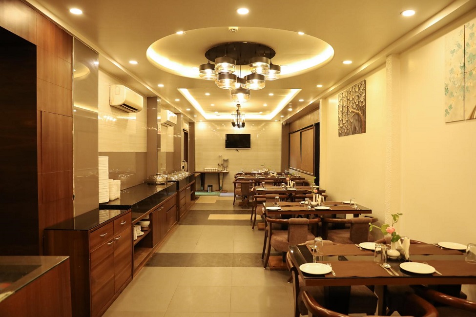 Dining Image 1